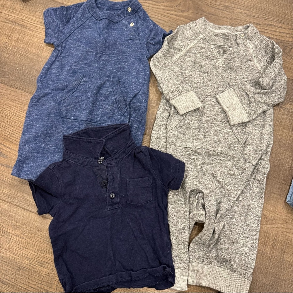 Baby GAP 6-12 m bundle - Picture 4 of 6
